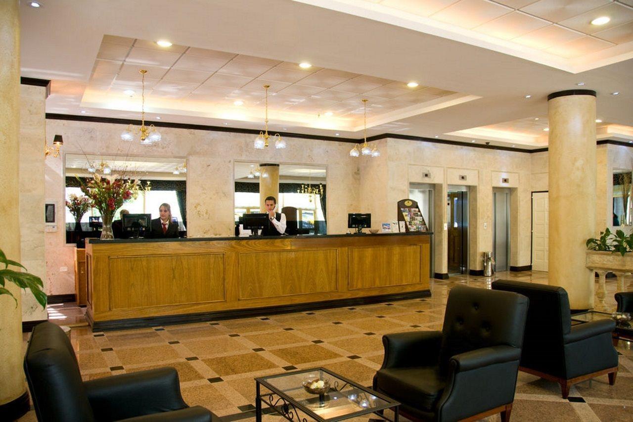 Отель Ramada By Wyndham Buenos Aires Висенте-Лопес Экстерьер фото
